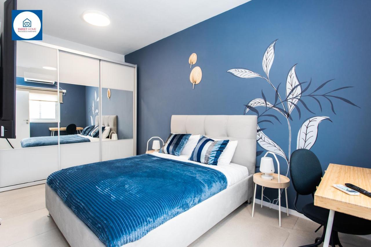 Design Apartments In Нетания Экстерьер фото