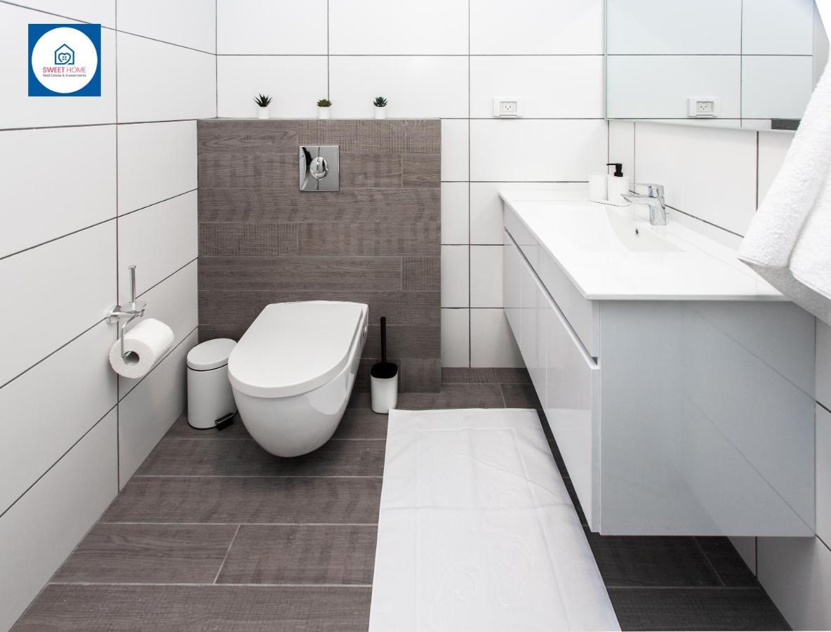 Design Apartments In Нетания Экстерьер фото