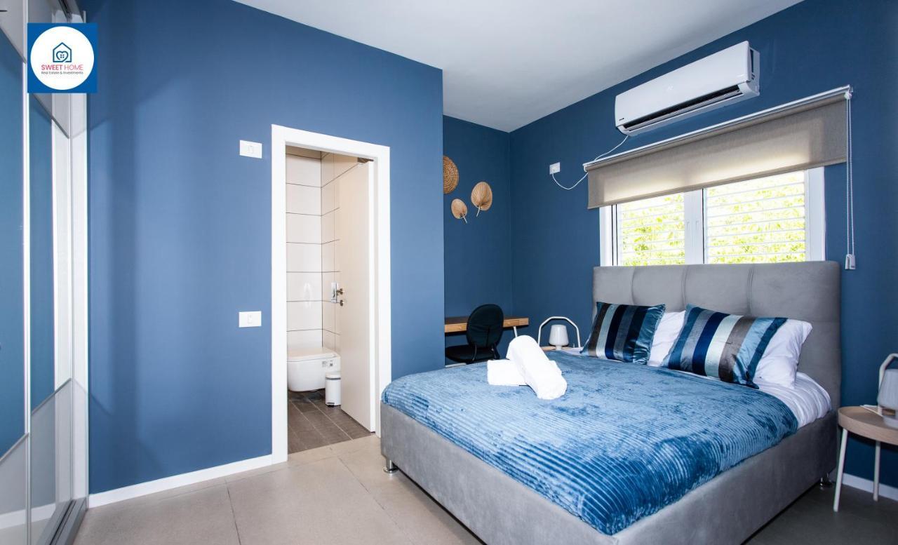 Design Apartments In Нетания Экстерьер фото